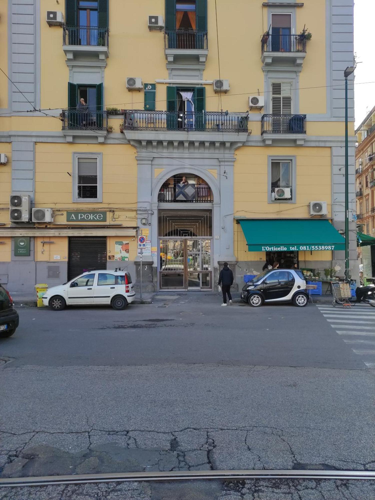 Апартаменты Na' Stanza In Piazza Неаполь Экстерьер фото