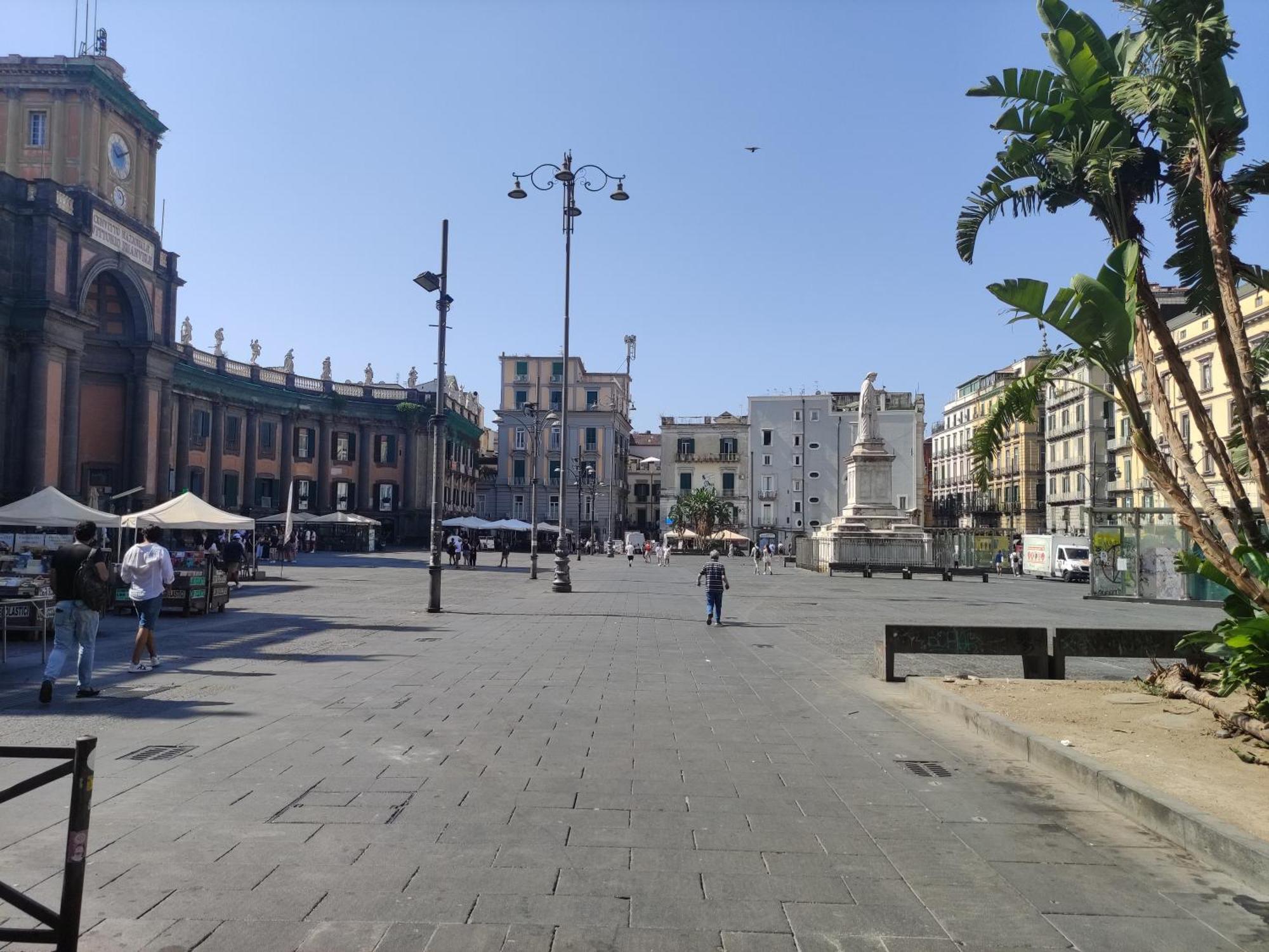 Апартаменты Na' Stanza In Piazza Неаполь Экстерьер фото